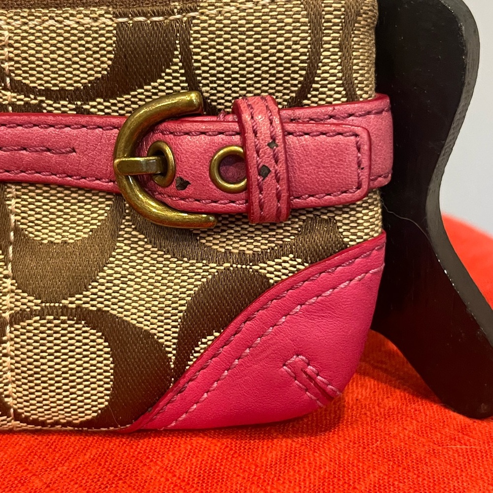 Coach Signature Canvas Wristlet Wallet – Pink Leather Trim Buckle Accent Pouch - Picture 8 of 13